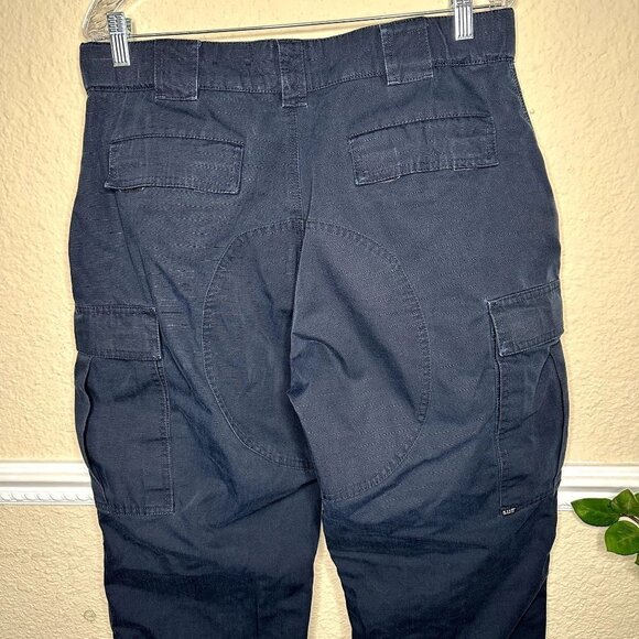 5.11 Tactical Cargo Pants Men's Large Waist 35.5-39 Regular Inseam Navy Blue - Picture 5 of 7
